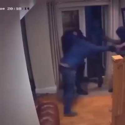 3 vs 1 house break in