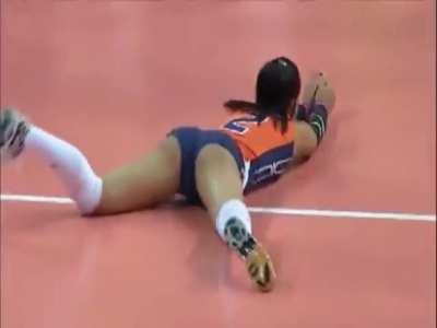 Winifer Fernandez makes me want to watch more volleyball
