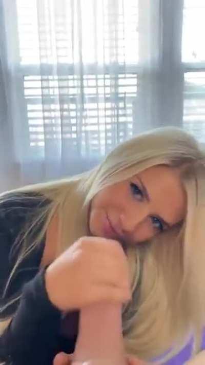 My sister always had her stupid boyfriend over. I just had to know what they were doing, so I used a spell to posses my sister and find out what they were doing all day. It couldn’t hurt to stay as her for a few day, right?