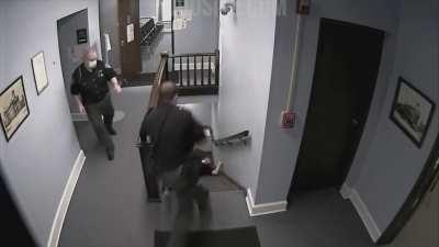 Man escapes courtroom in Hillsboro, Ohio. Manhunt currently in progress.