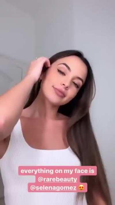 Nessa trying the new lipstick