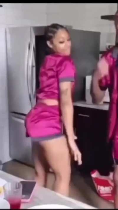 Yall jerk to zoe spencer?😮‍💨