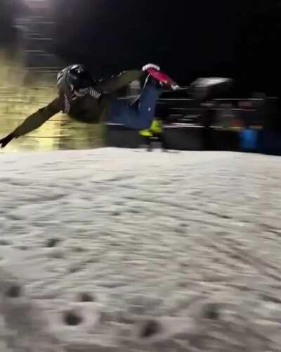 Satisfy Snowboarder