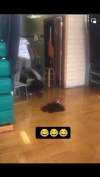 Don’t piss the teacher off 🤣