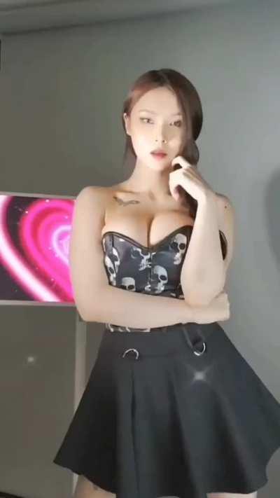 Pig, don't stop the music