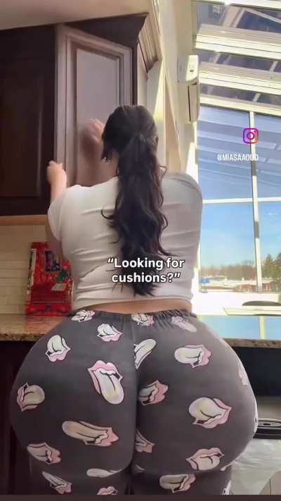 This shit is crazy Huge!