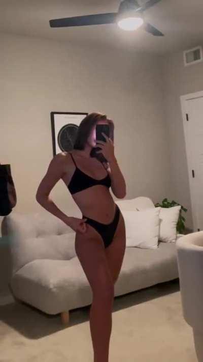 Short hair. Thoughts?