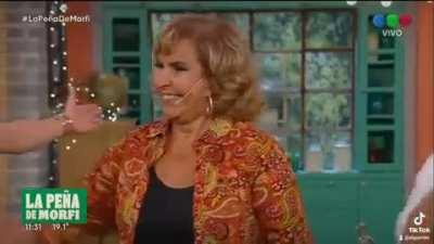 Le soltaron la mano a Jey Mammon...