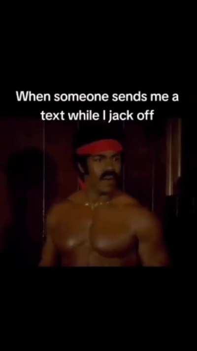 Who the hell is interrupting my kung fu ð¦ð¦