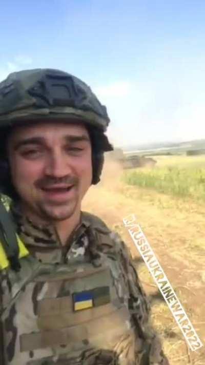 Ukrainian soldier records German donated PZH-2000 in action striking Russian forces