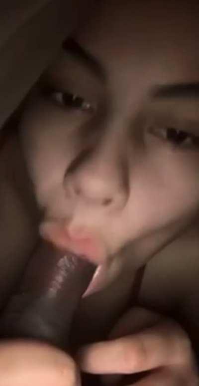 [Reddit] I thought it was a wet dream after we smoked but you showed me the vid of you giving me head saying Kings get milked and you gobbled up the fattest nut I'd busted.