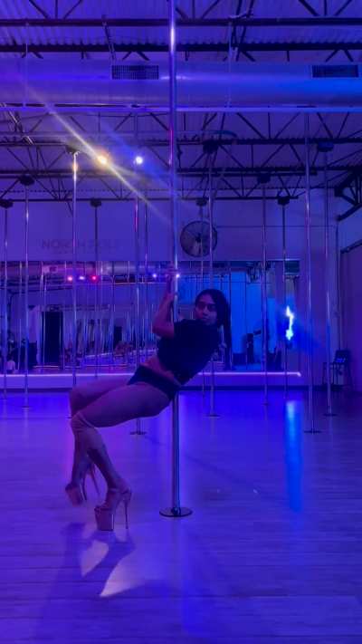 merry christmas and happy holidays 🎄