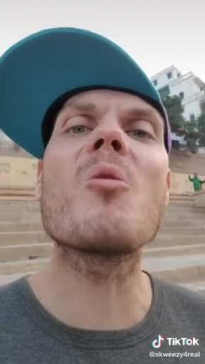 This mf went to India instead of Indiana 💀