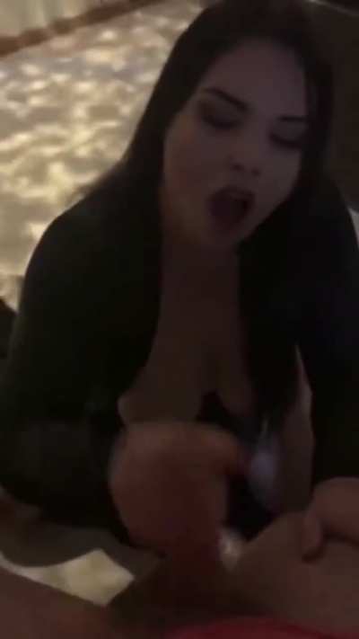 Goth Mommy Cumslut 🖤