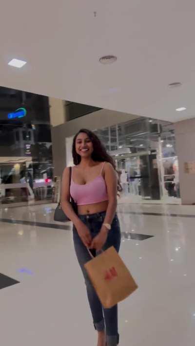 Anjana Mohan 🍩😋