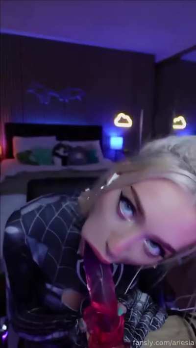 Giving you a blowjob - JOI
