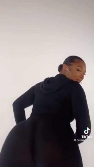 Meg deserves a lotta big dicks and huge loads