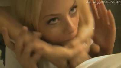 There's nothing better than two goonettes sharing a cock