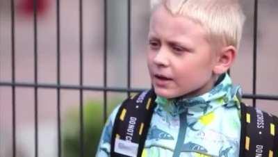 Kaapo pääsee vihdoin kouluun!