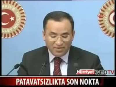 Lut Peygamber kavmi ile uğraşıyordur ve tepesi atmıştır :