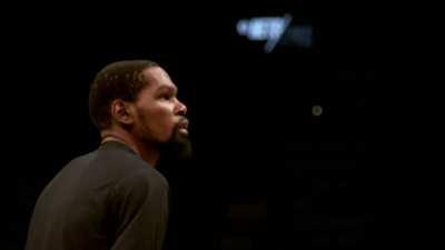 [Highlight] Kevin Durant Locks In Before Game 7 vs Milwaukee