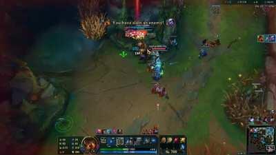 What caused this? Nautilus gets stuck in place by Quinn on ARURF