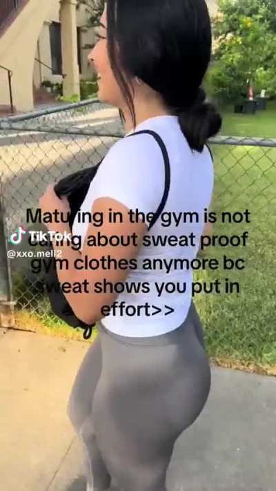 If I were her man I wouldn’t mind the sweat either 🥵😂