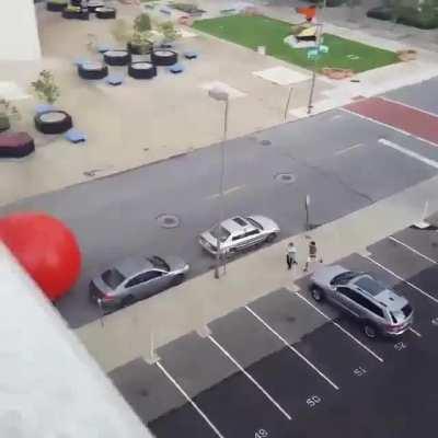 My ball people need me!