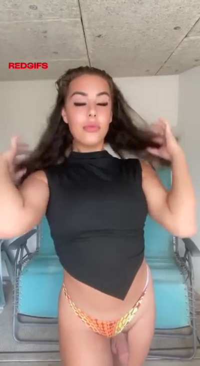 First 100 'yes' will get 5 more nudes (try me 💖)(OC)