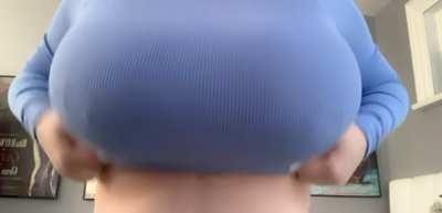 I love slowly dropping my massive naturals for you guys OC