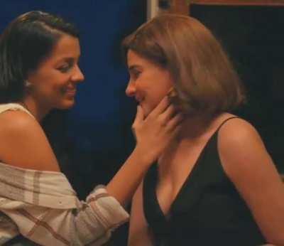 Shruti Seth (Main celeb) + Mughda Godse