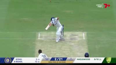 Virat kohli same dismissal in 6/7 innings