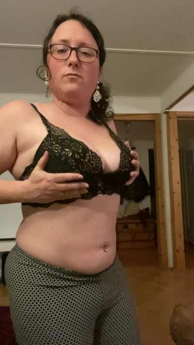 If being hot is a crime, please put me in custody