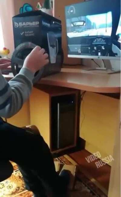 Russian gamer setup