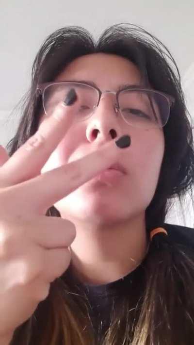 I need this woman to sit on my face. When I say sit I don't mean hover. I don't mean levitate. I mean jump in the air and slam down on my face with full force and velocity! 🥵😍🤤 @Crazymexicana