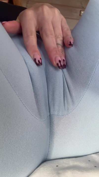 How much does this turn you on, 1-10?