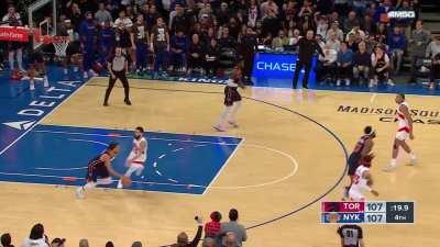 [Highlight] VanVleet inexplicably fouls Brunson in a tie game