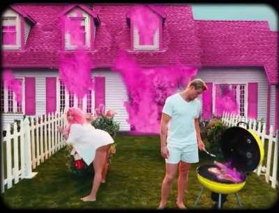 I wouldn’t be able to look away like that