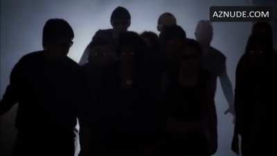 Amanda Aardsma - Hyenas (2011)