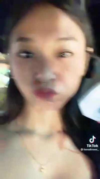 sno dto libog kay chelliane?