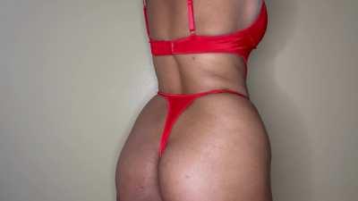 Can't stop myself from showing of my ample booties [f35]