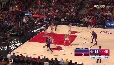 [Highlight] Bulls announcers do an impression of the “Lebron James” kid