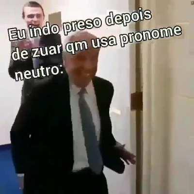 😭😭naum soua o pronomi neutri