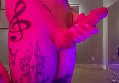 Do you think it’ll fit? 🍆👉👈