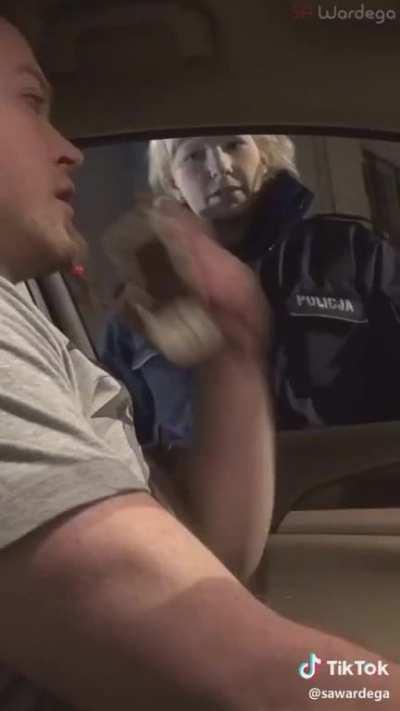 How to confuse the Cops