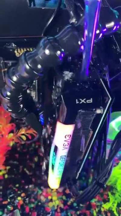 @overkillcomputers built a fish tank gaming PC