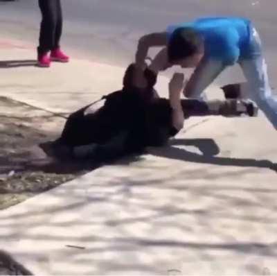 Little kid takes down bigger kid (idk why I can’t post with audio)