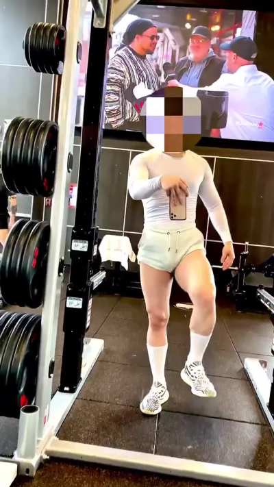 Booty Shorts to Flaunt 🍑🍑