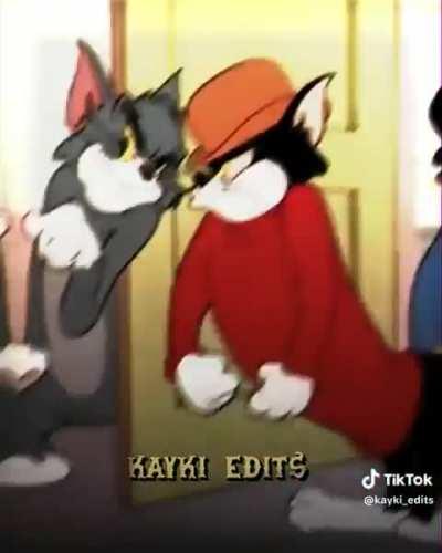 Gangsta walk ((ctto)) 