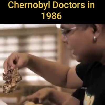 Too Dark Mir da 😶😶